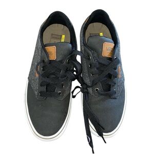 Vans off the wall sneakers